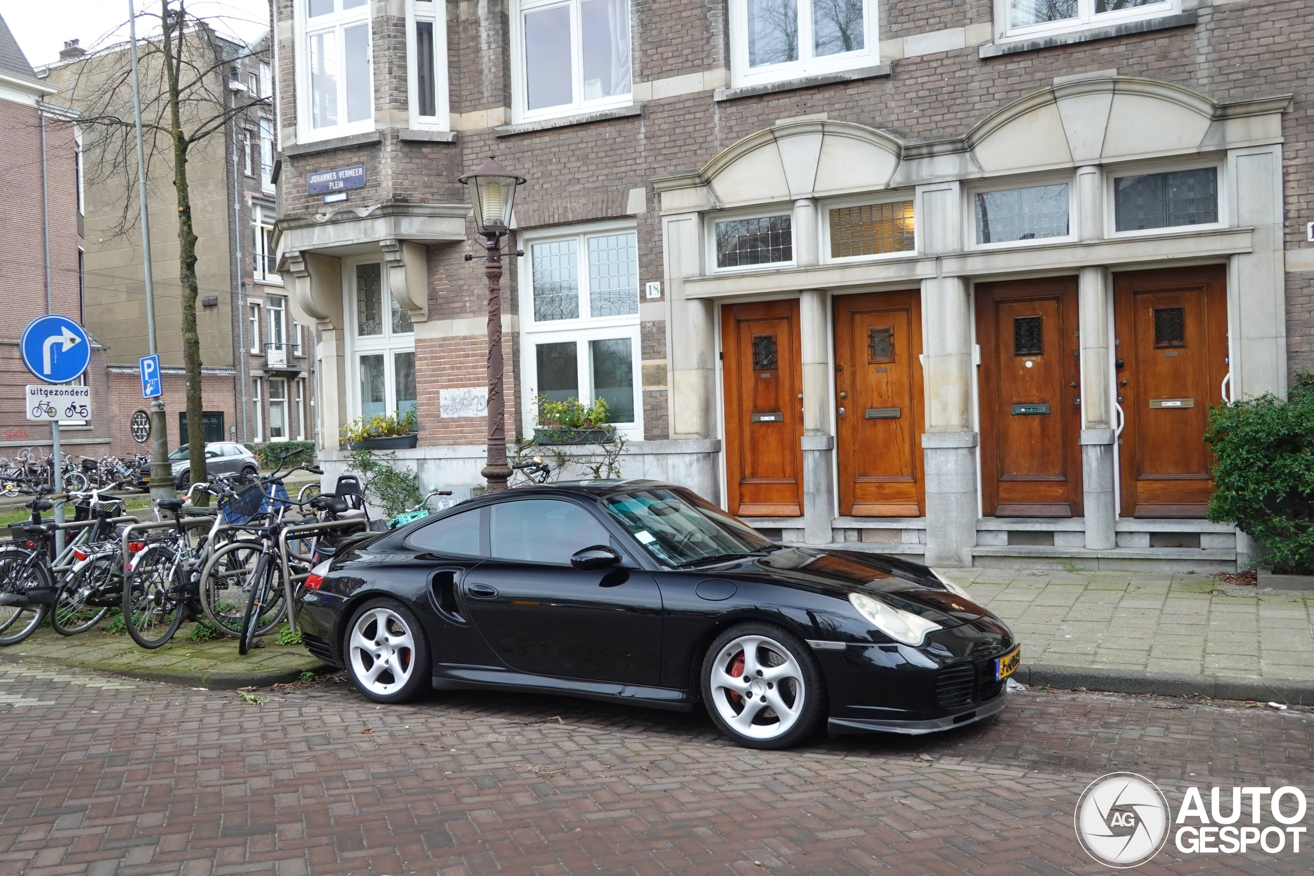 Porsche 996 Turbo