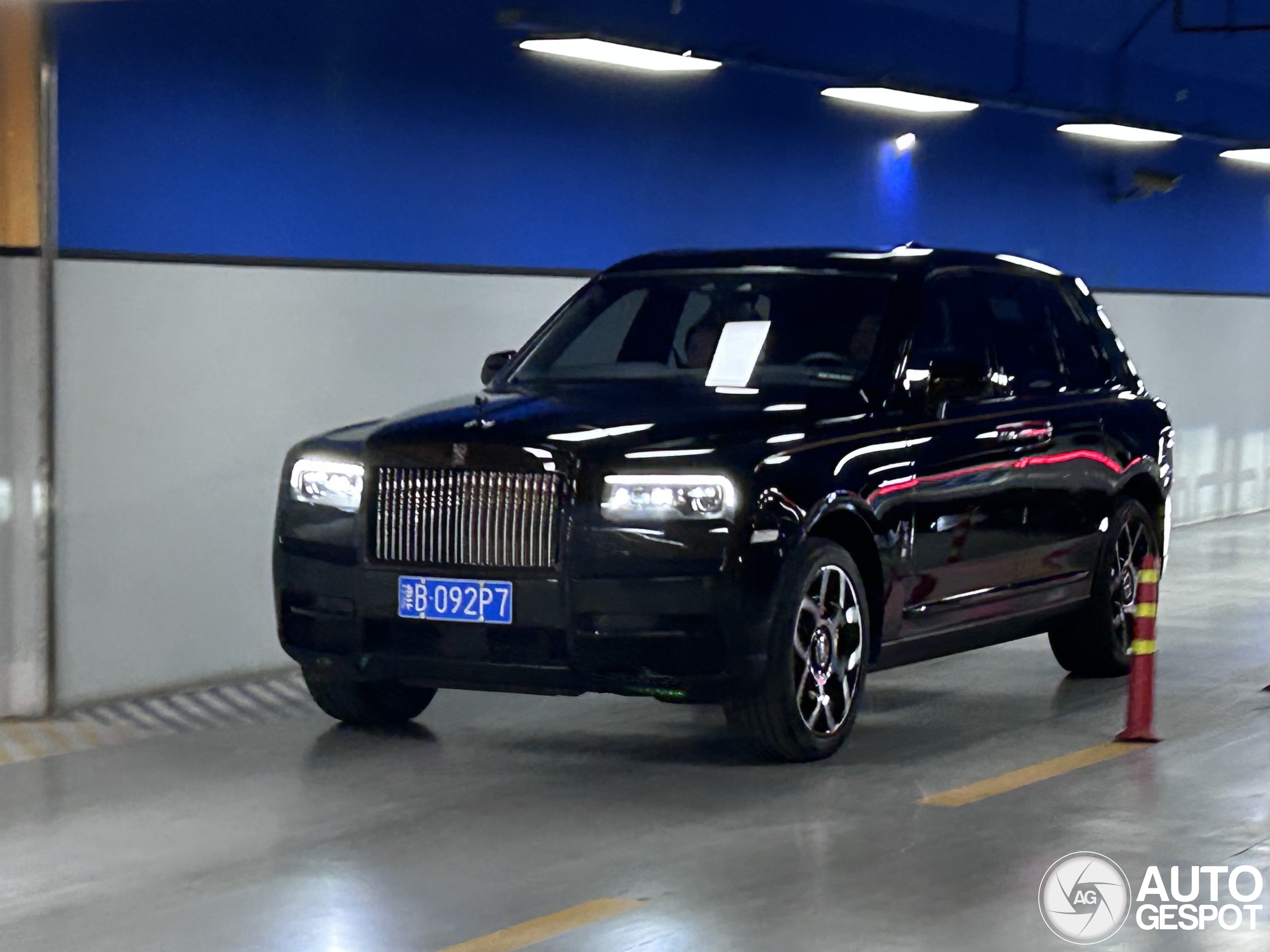 Rolls-Royce Cullinan Black Badge