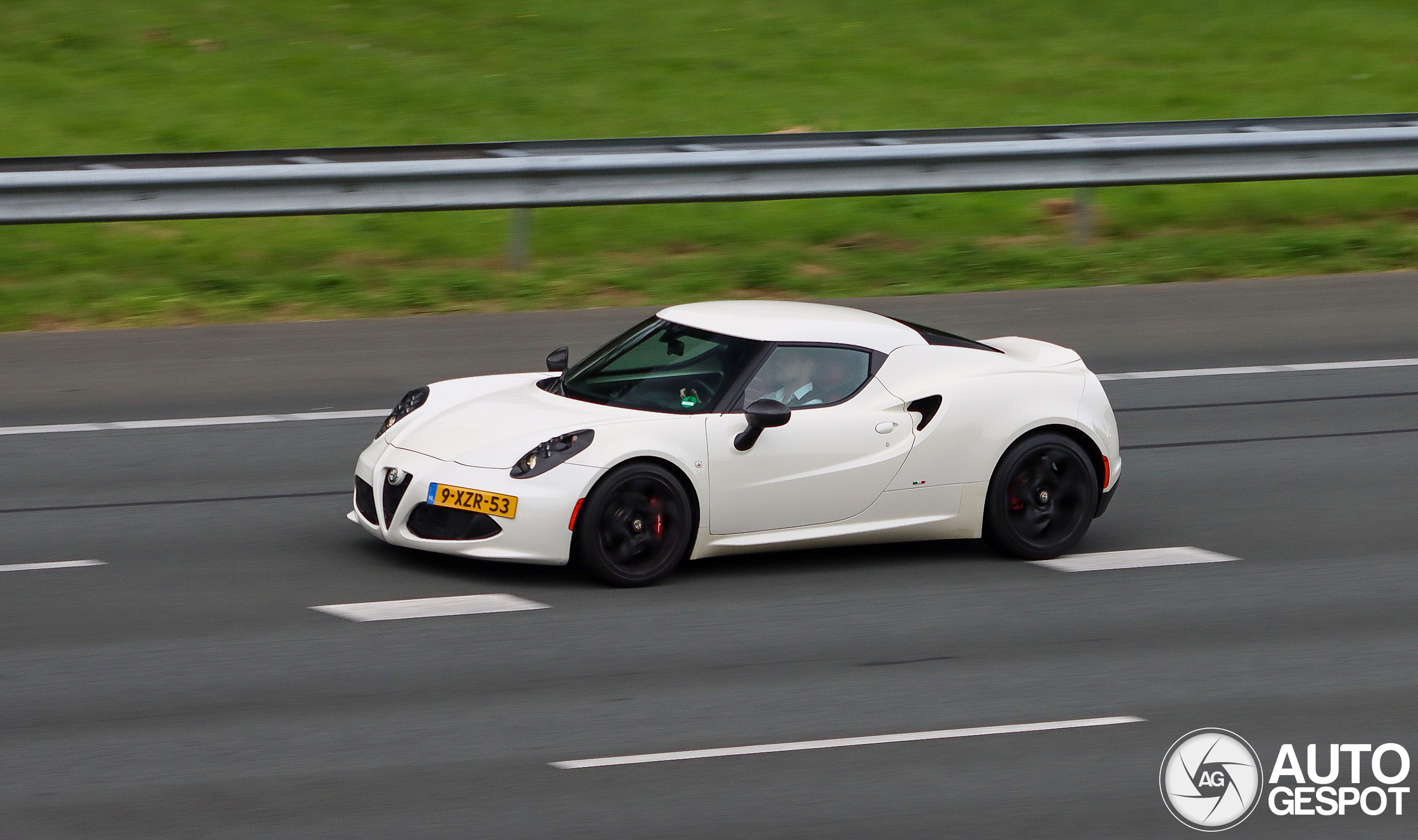 Alfa Romeo 4C Coupé