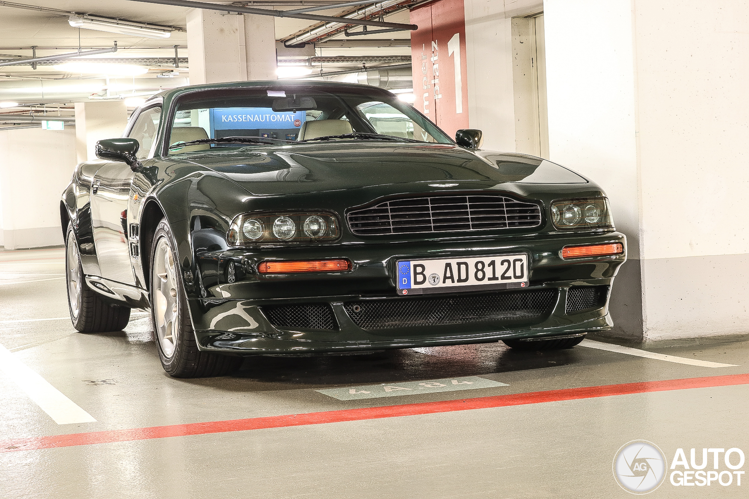 Aston Martin V8 Vantage 1994-1999