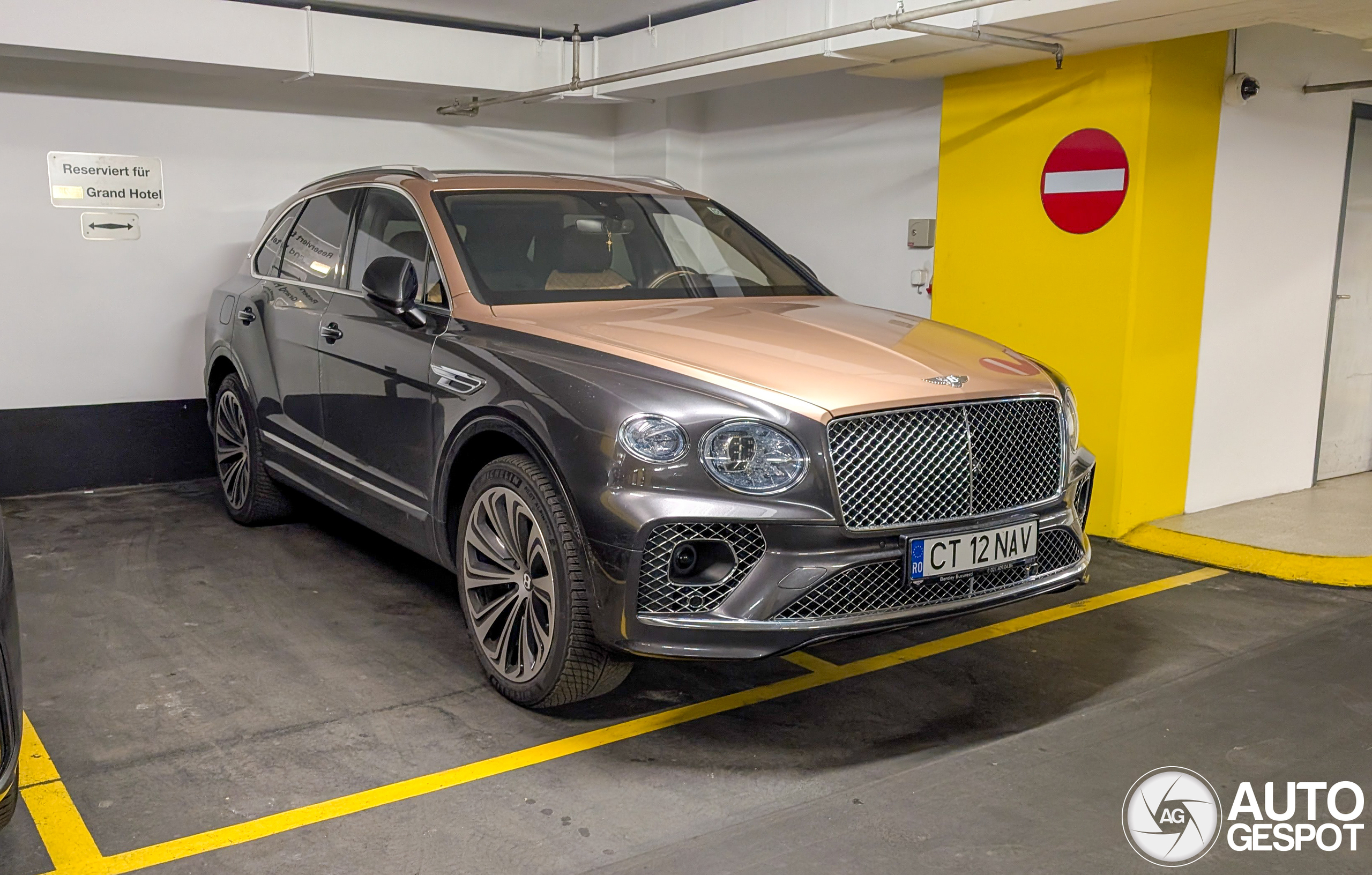 Bentley Bentayga V8 2021 First Edition