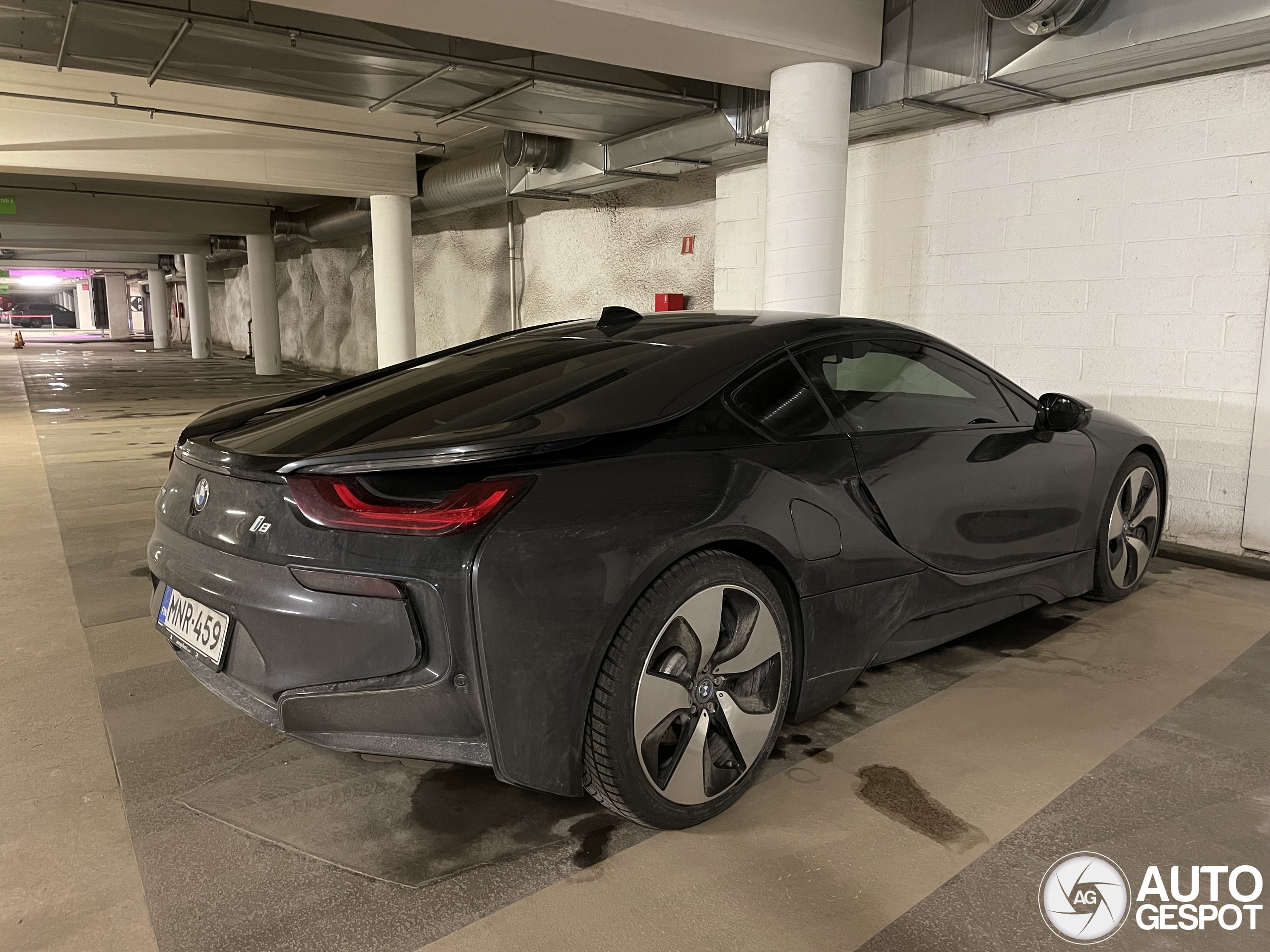 BMW i8
