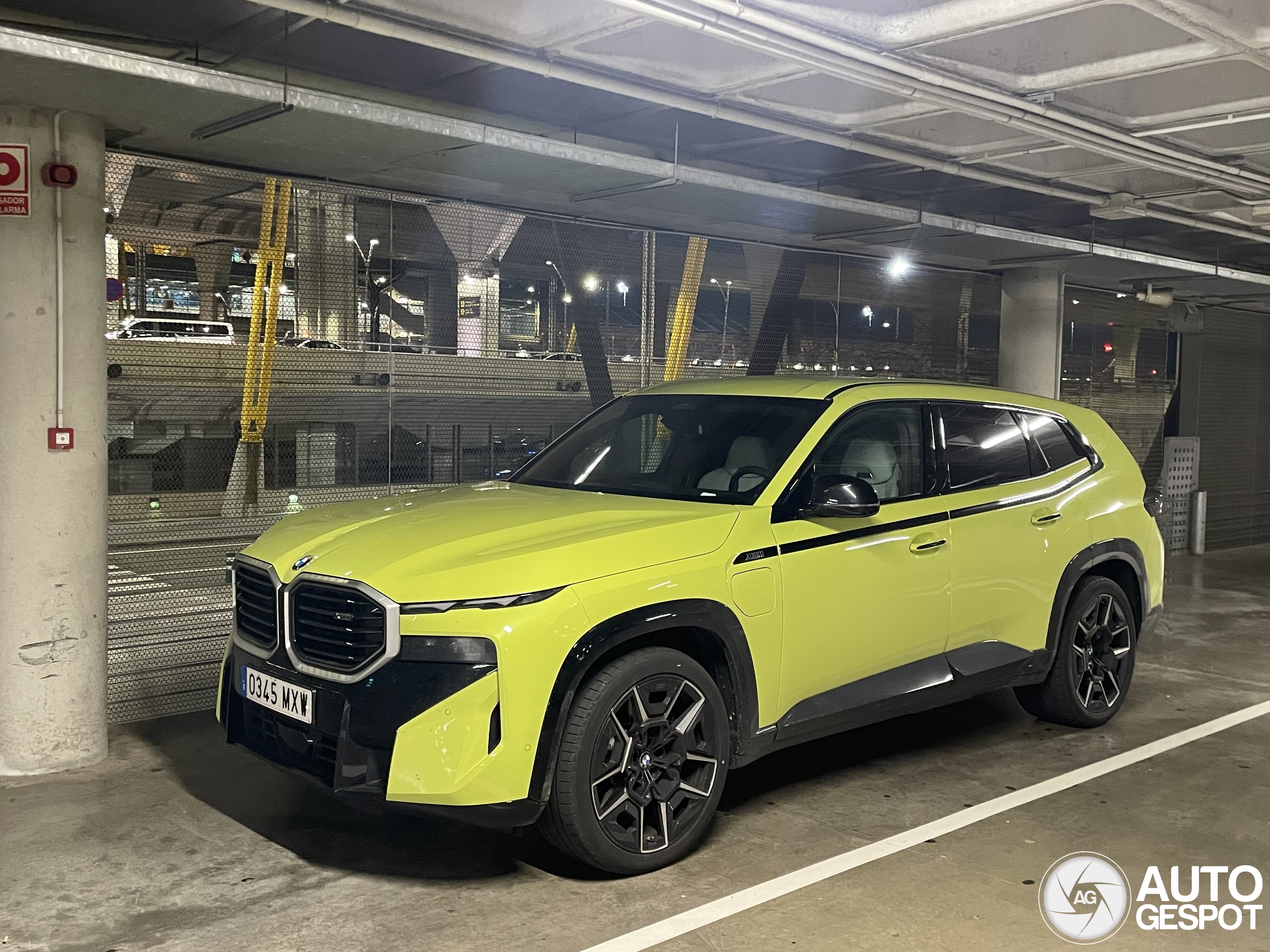 BMW XM G09