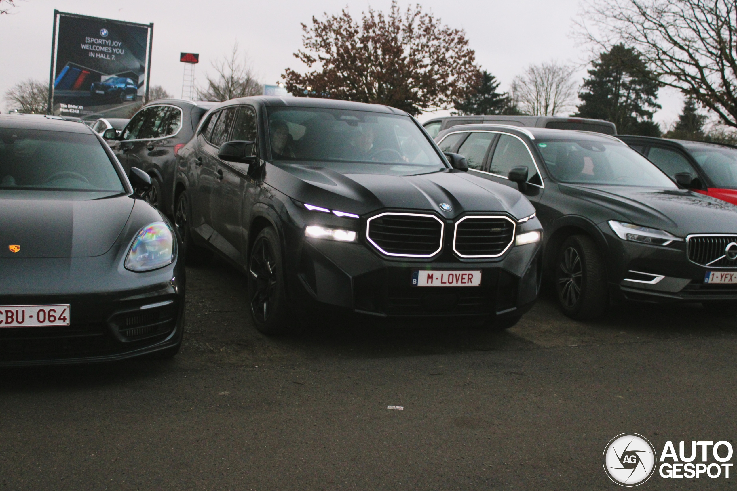 BMW XM G09