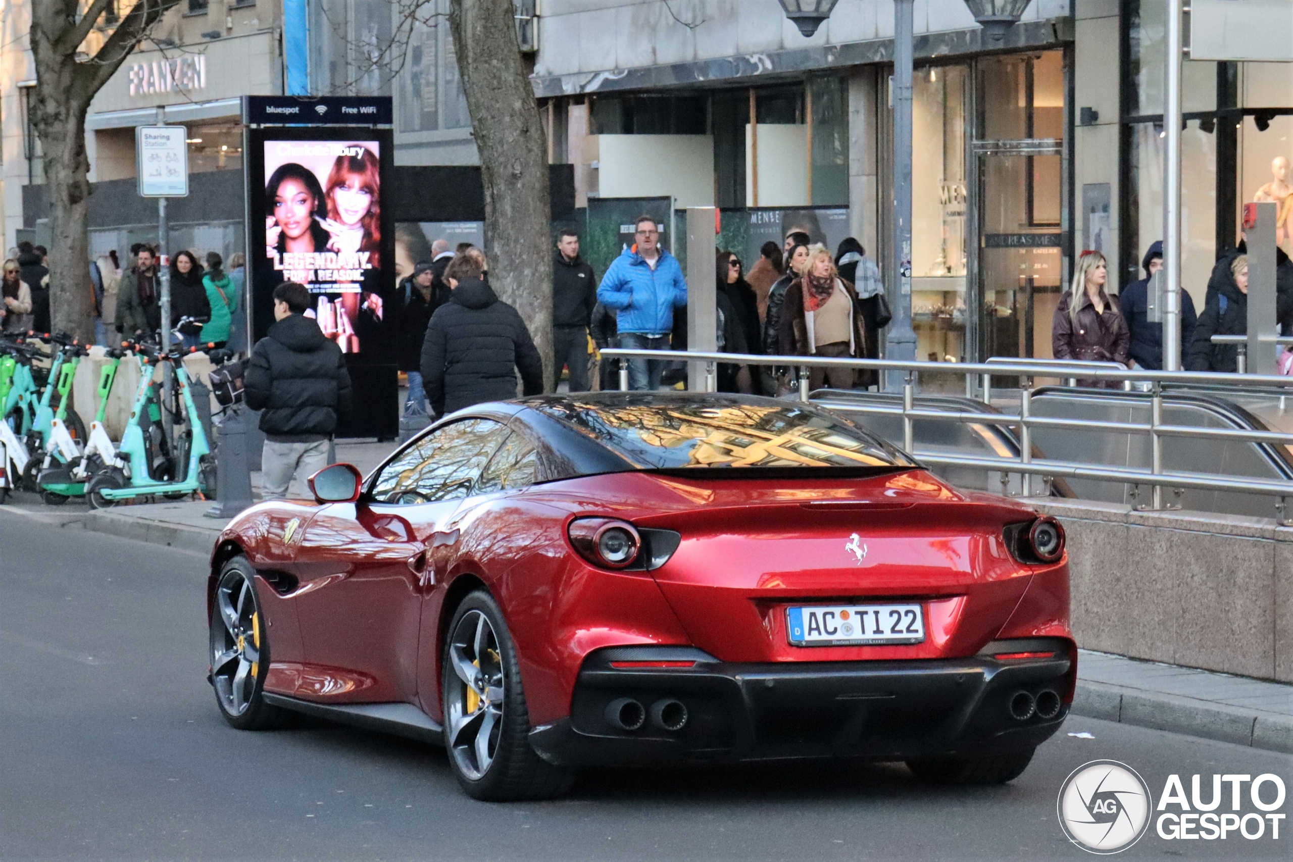 Ferrari Portofino M