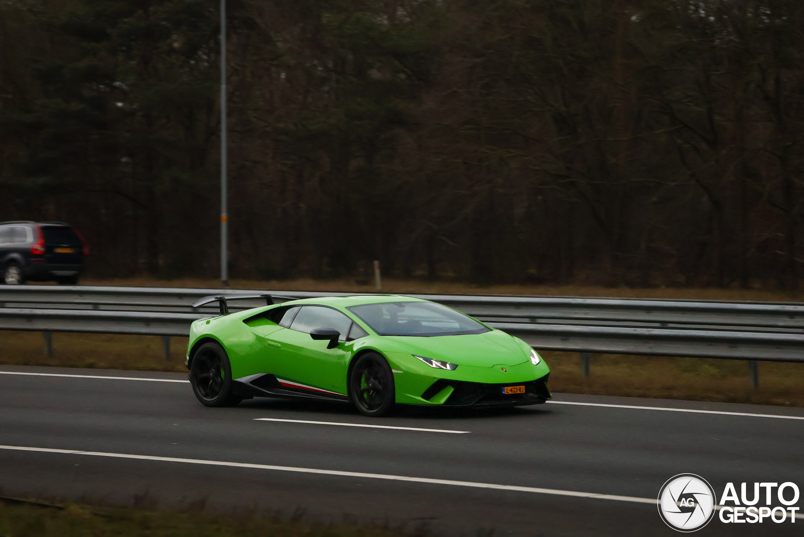 Lamborghini Huracán LP640-4 Performante