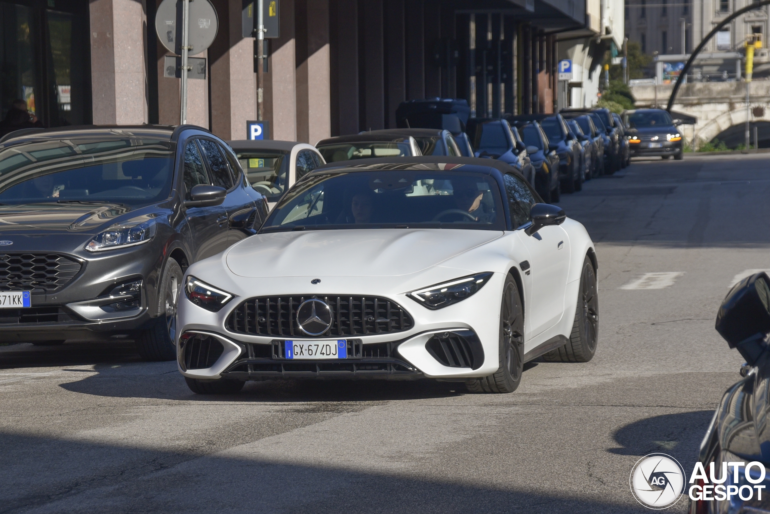 Mercedes-AMG SL 63 R232