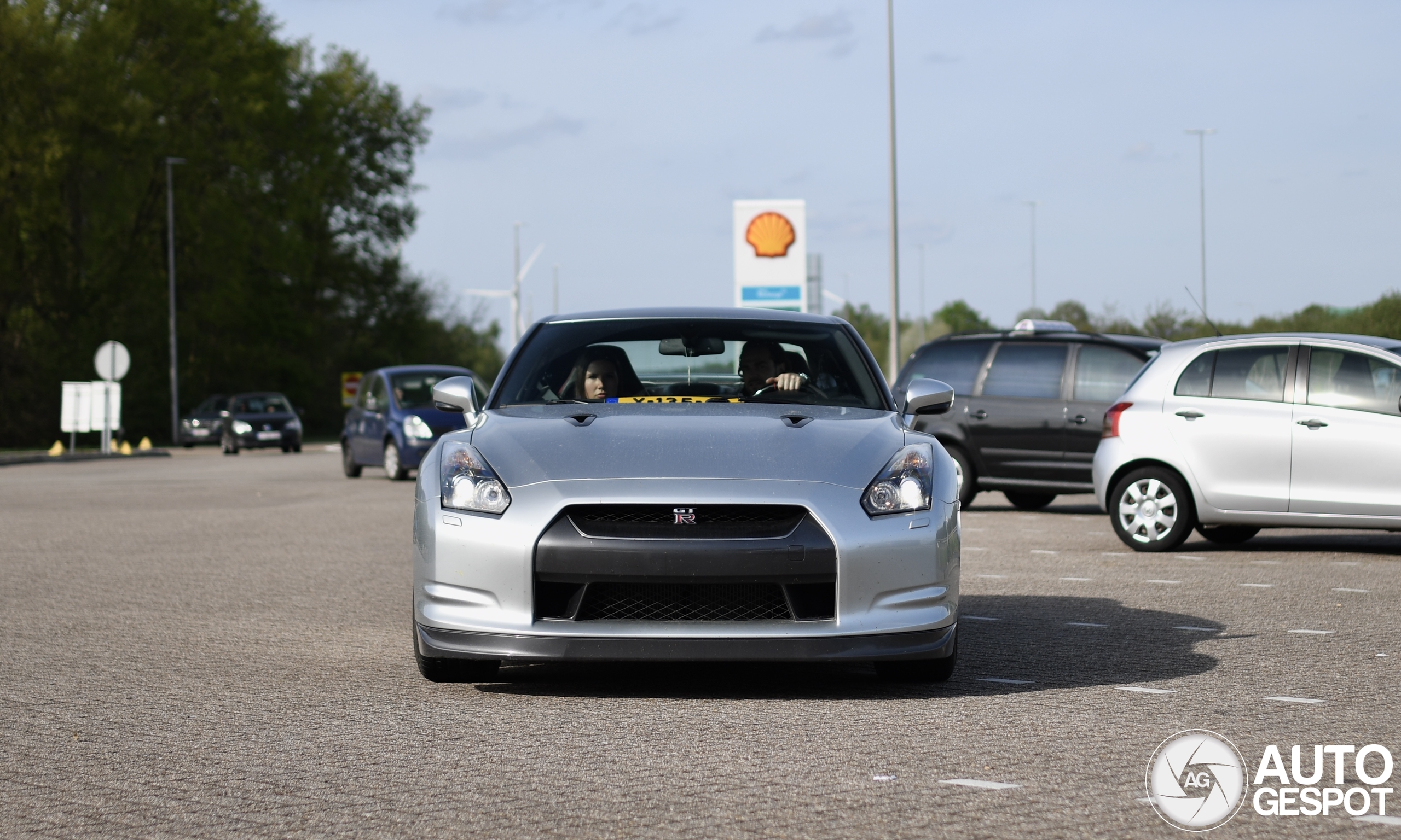 Nissan GT-R