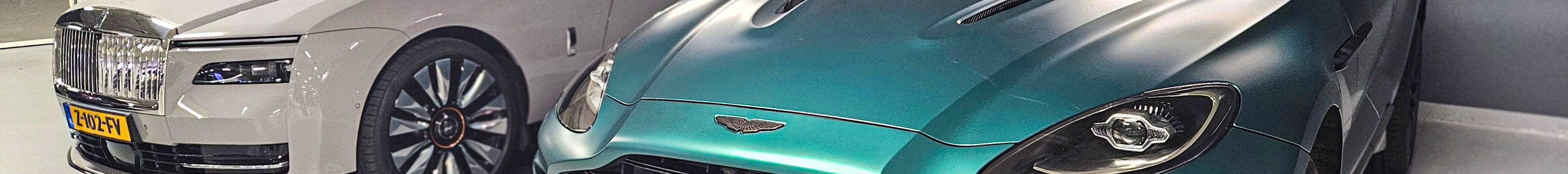 Aston Martin DBX707