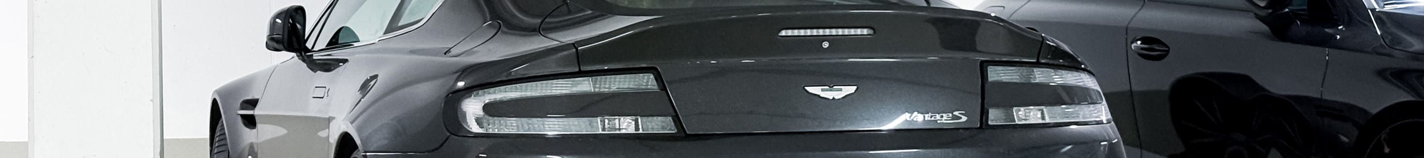Aston Martin V8 Vantage S