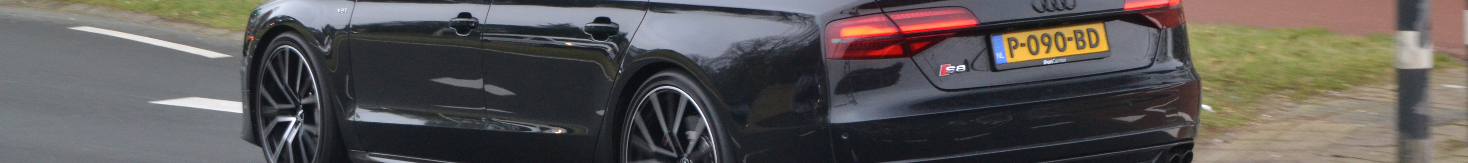 Audi S8 D4 Plus