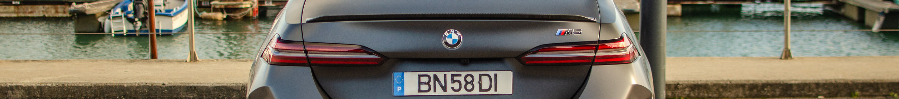 BMW M5 G90