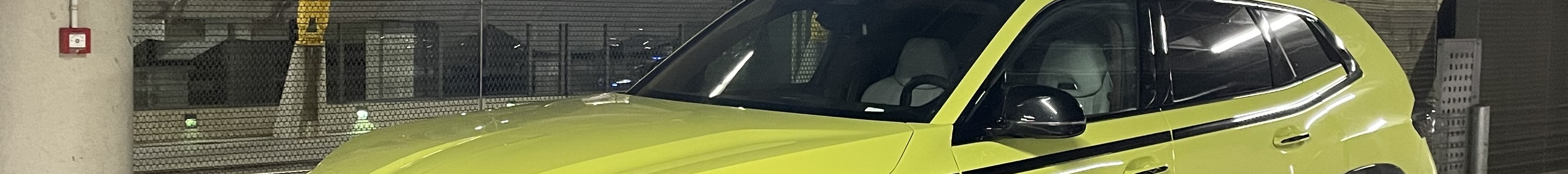 BMW XM G09