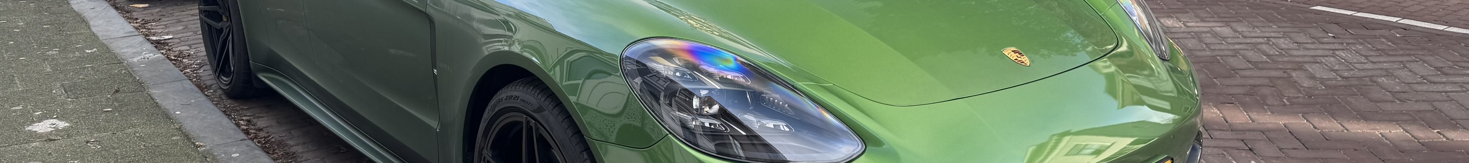 Porsche 971 Panamera Turbo S E-Hybrid Sport Turismo