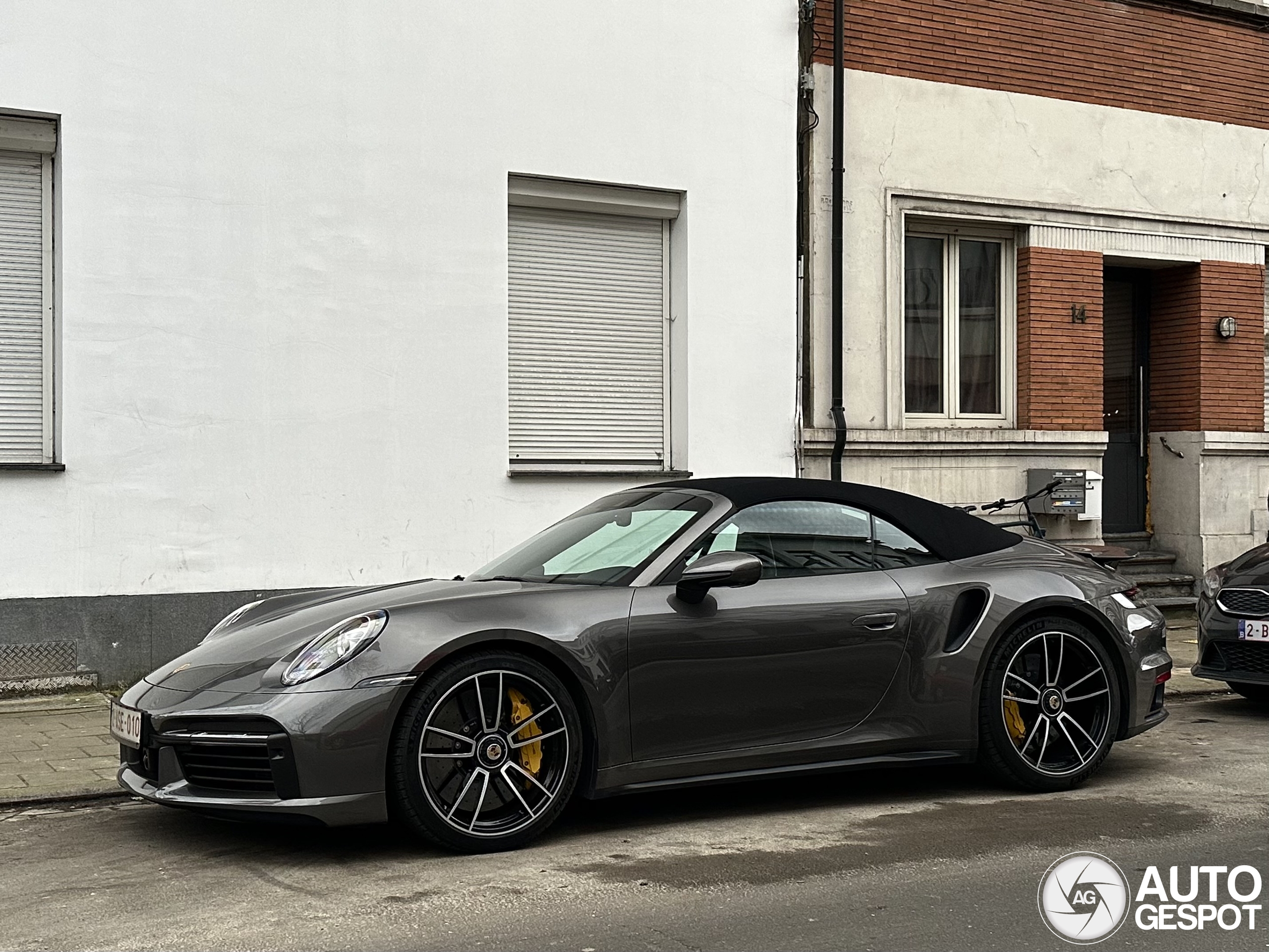 Porsche 992 Turbo S Cabriolet