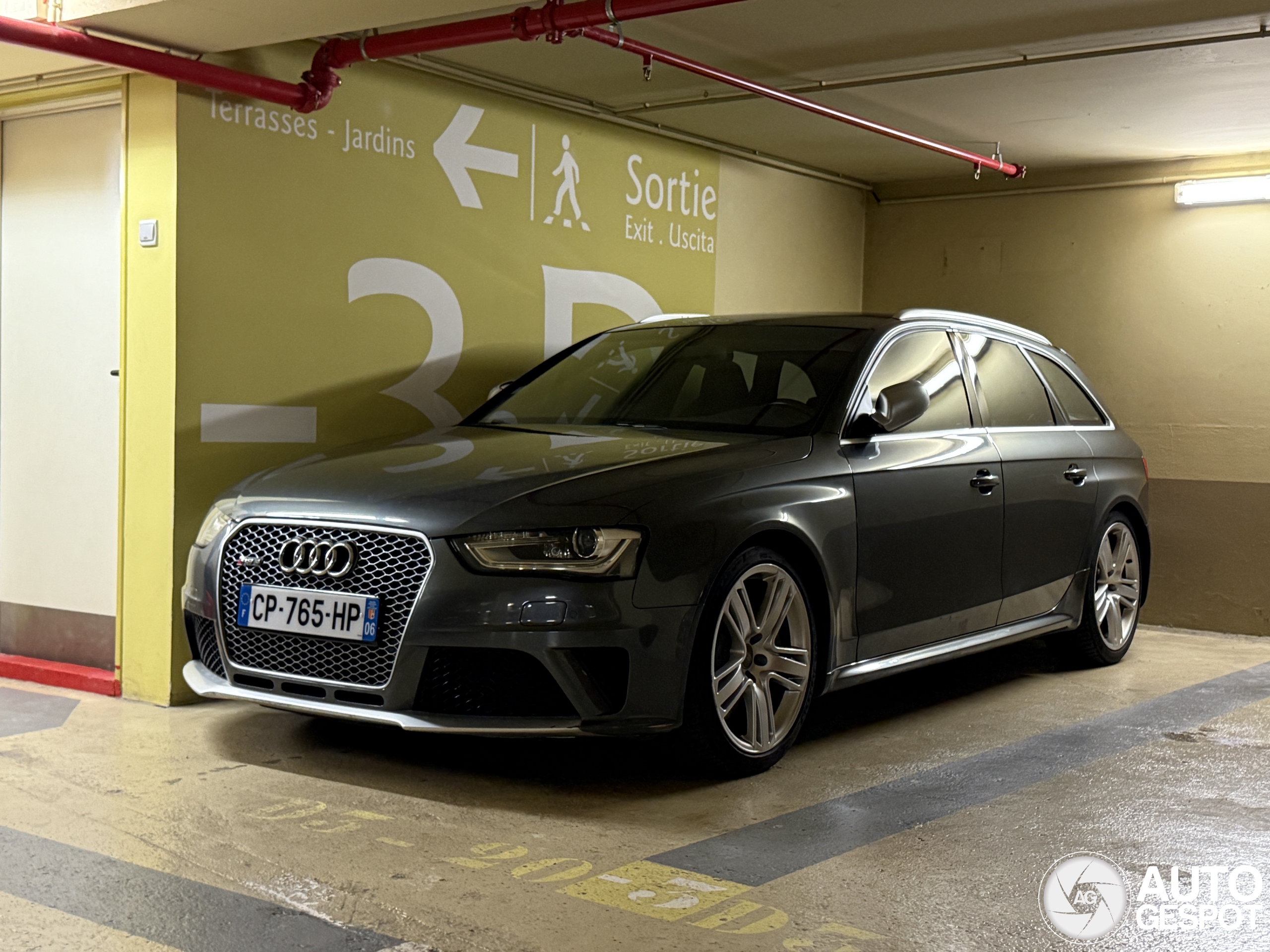 Audi RS4 Avant B8