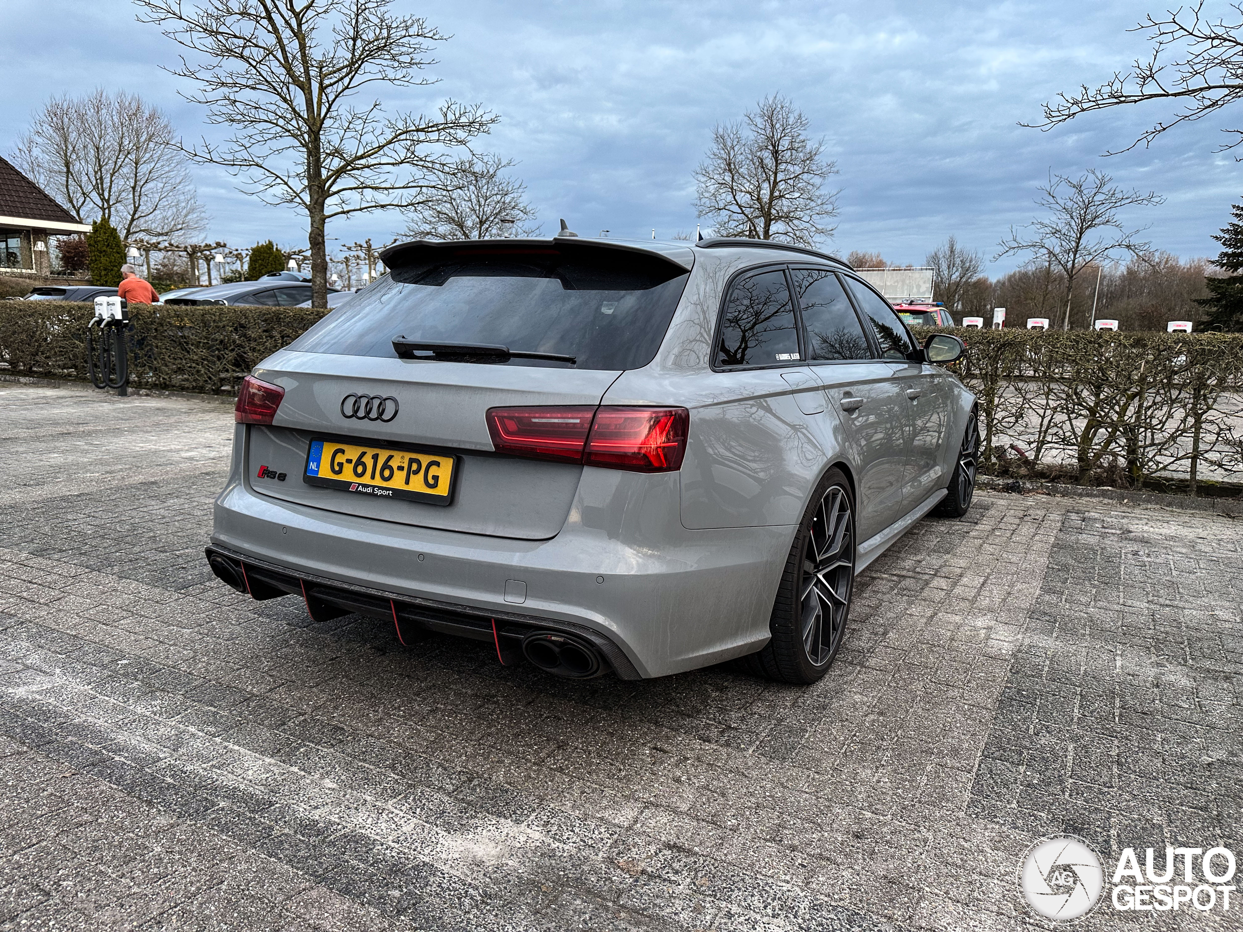Audi RS6 Avant C7 2015
