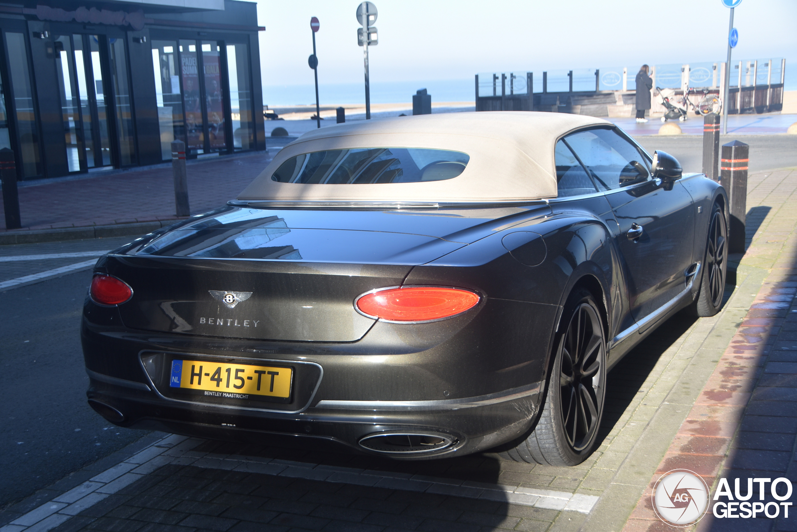 Bentley Continental GTC 2019 First Edition