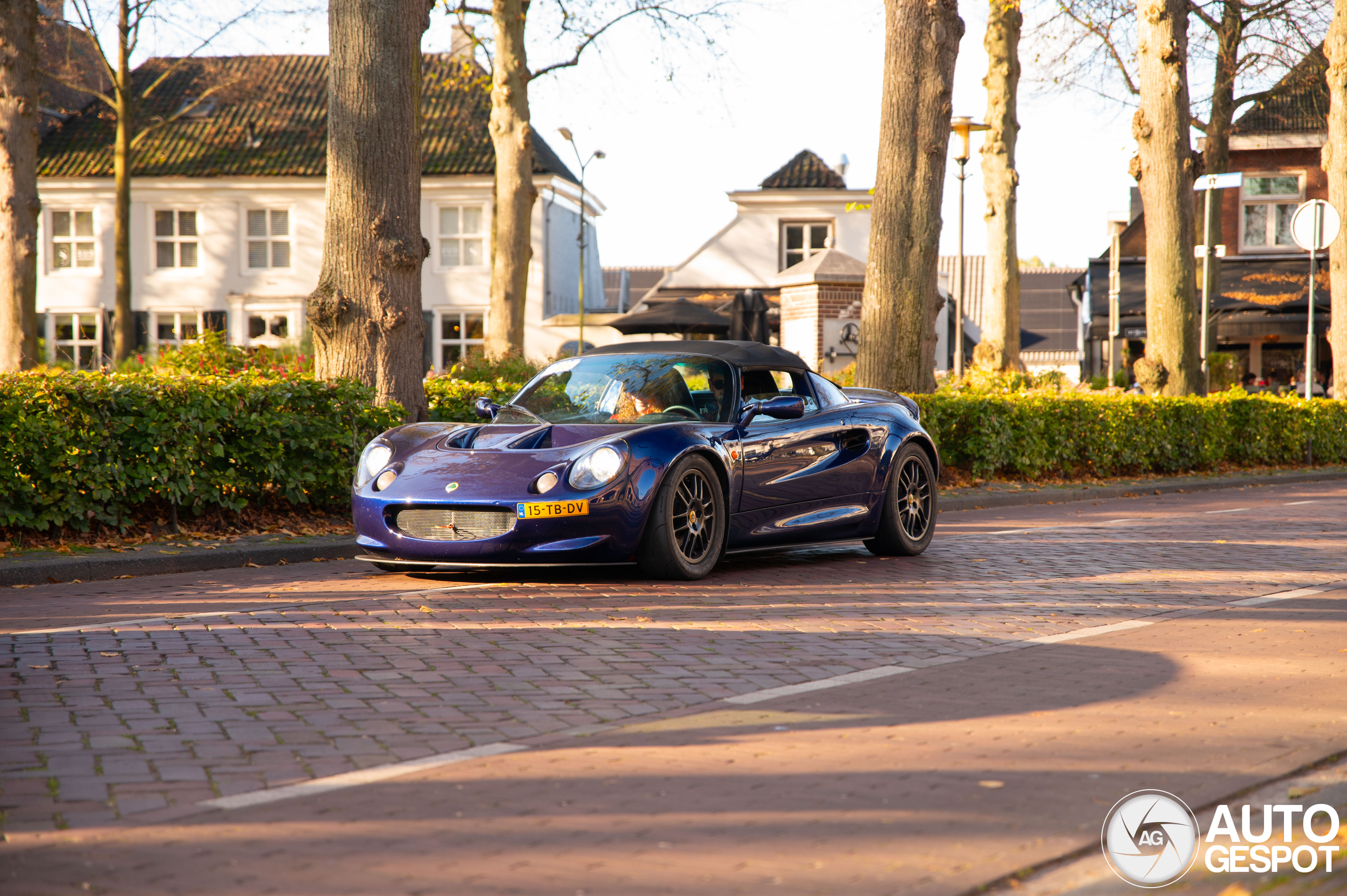 Lotus Elise S1