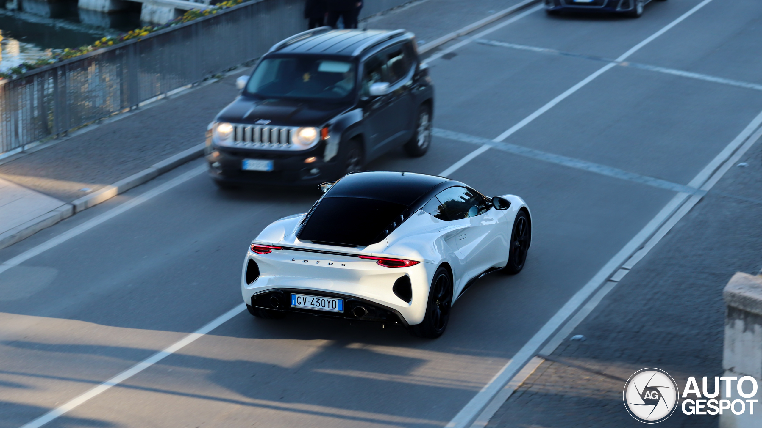 Lotus Emira V6 First Edition