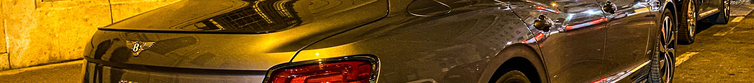 Bentley Flying Spur V8 2021