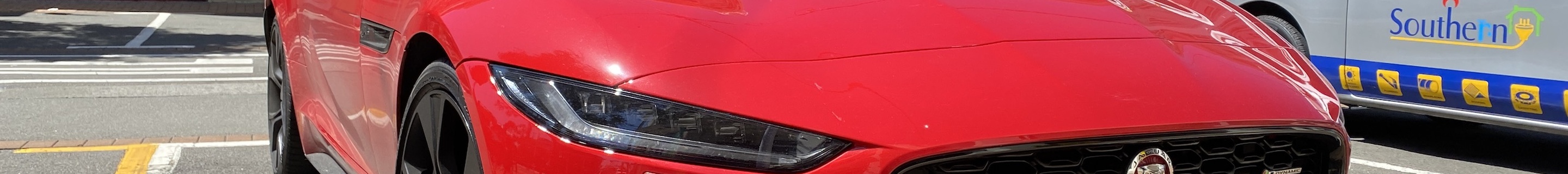 Jaguar F-TYPE P450 Coupé 2020