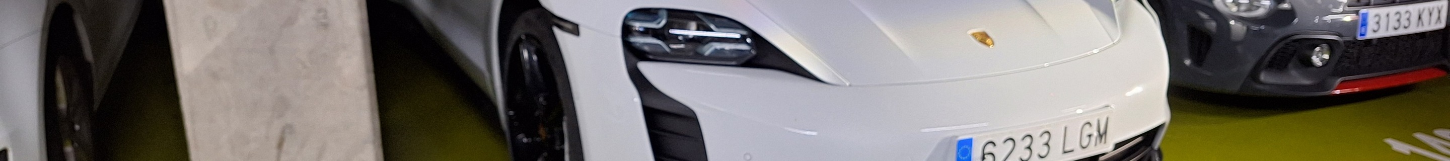 Porsche Taycan Turbo