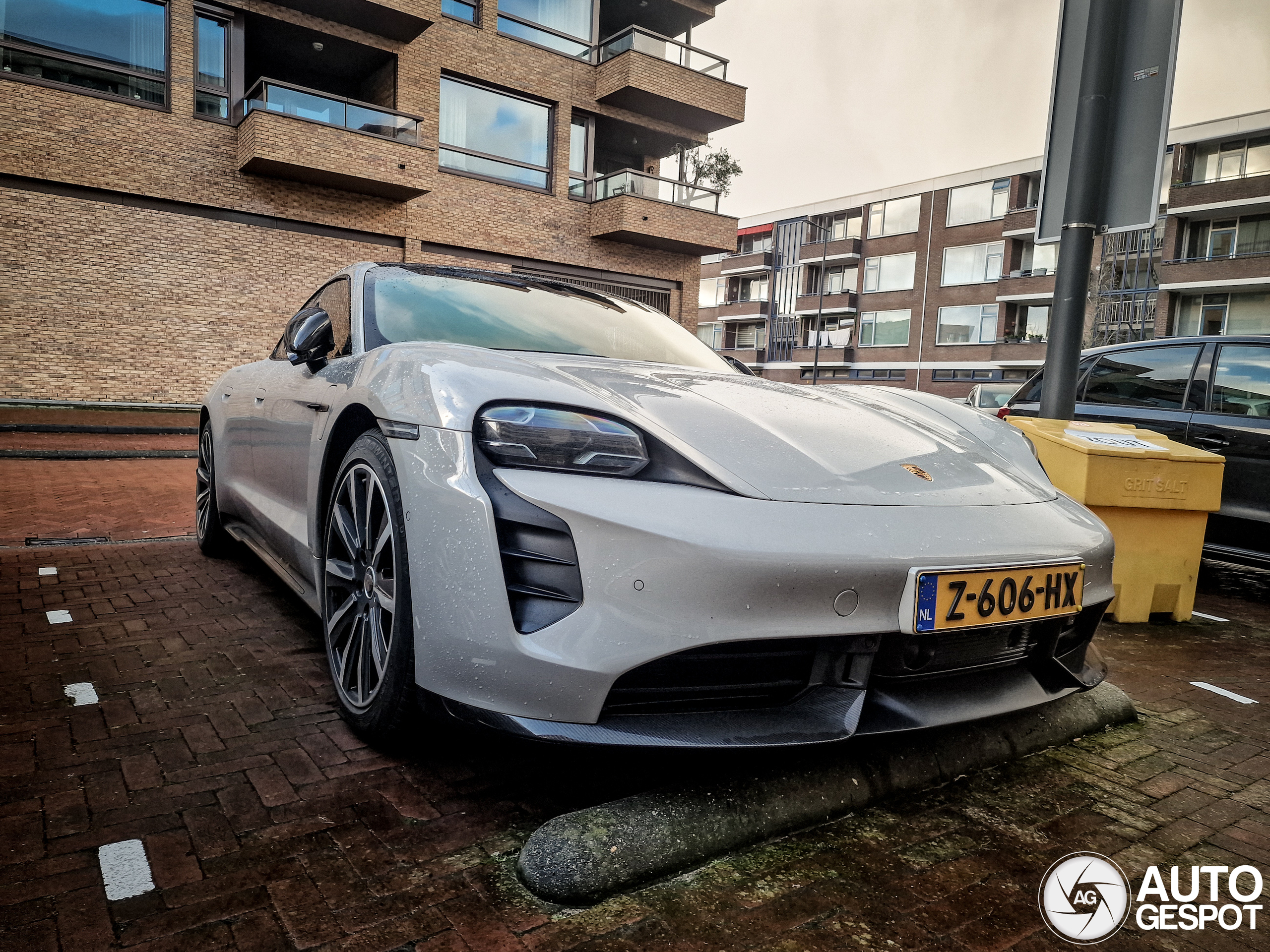Porsche Taycan Turbo S