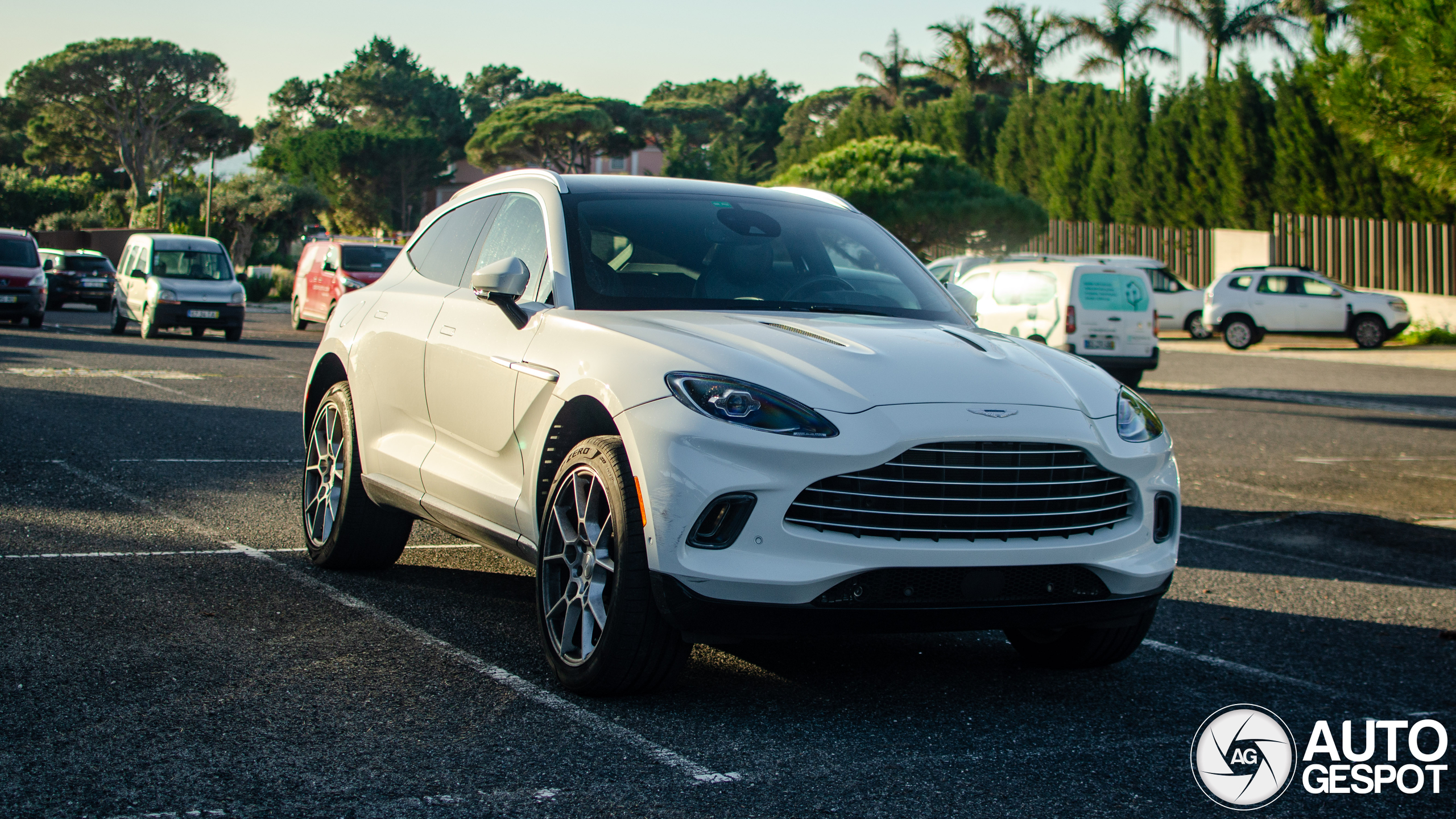 Aston Martin DBX