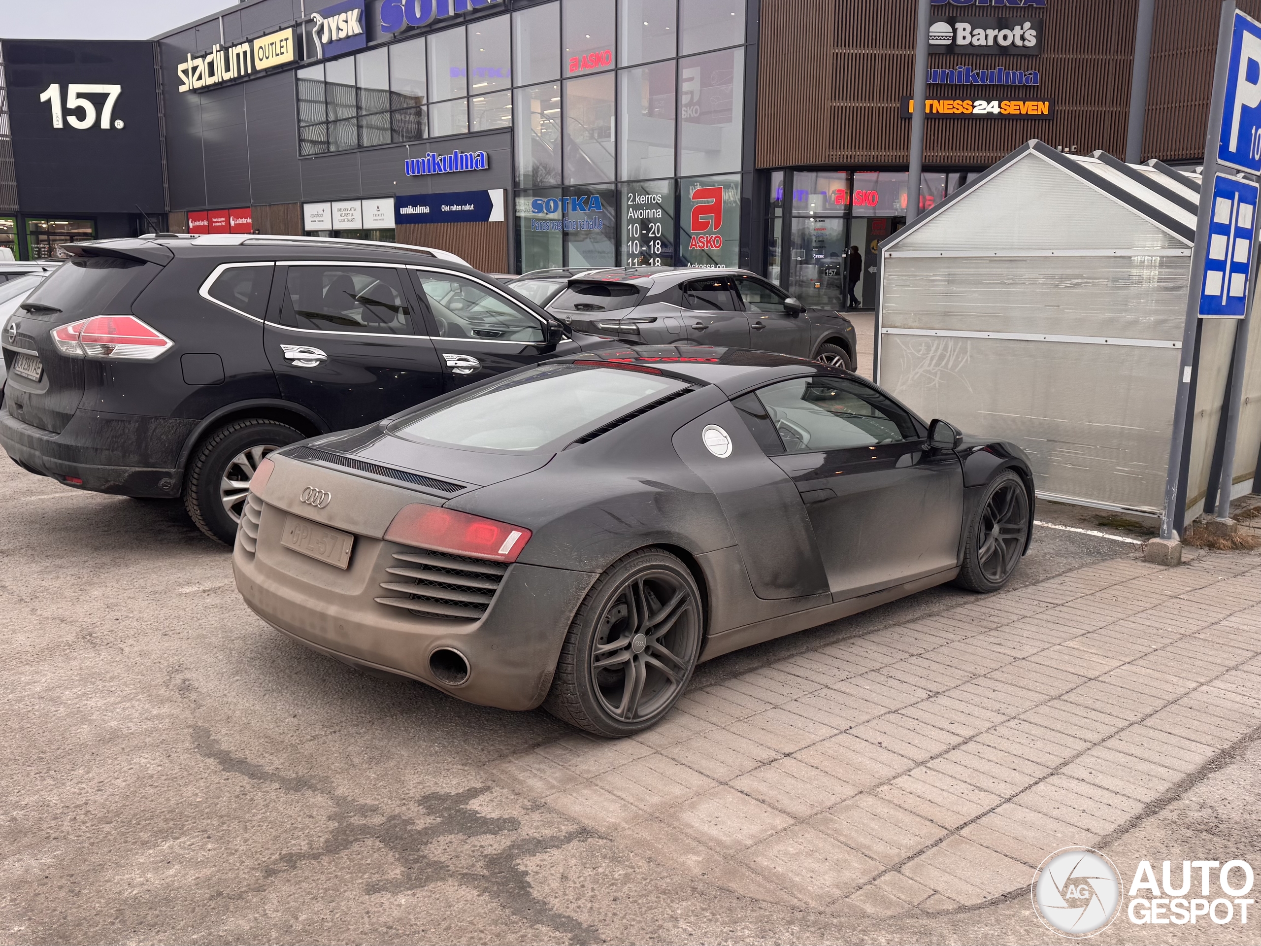 Audi R8