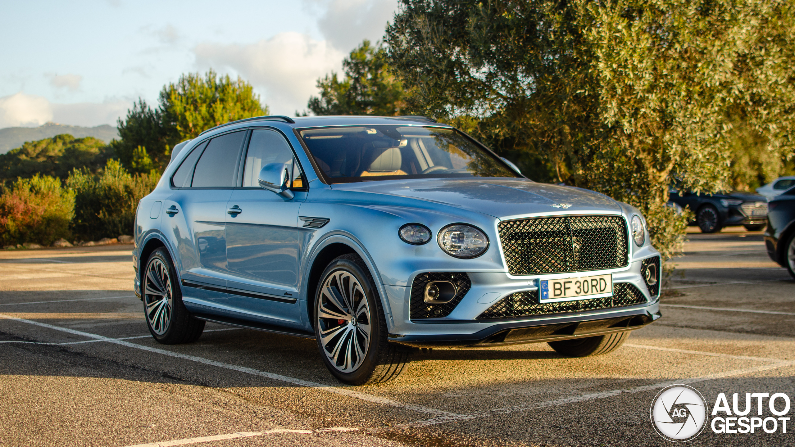 Bentley Bentayga Azure