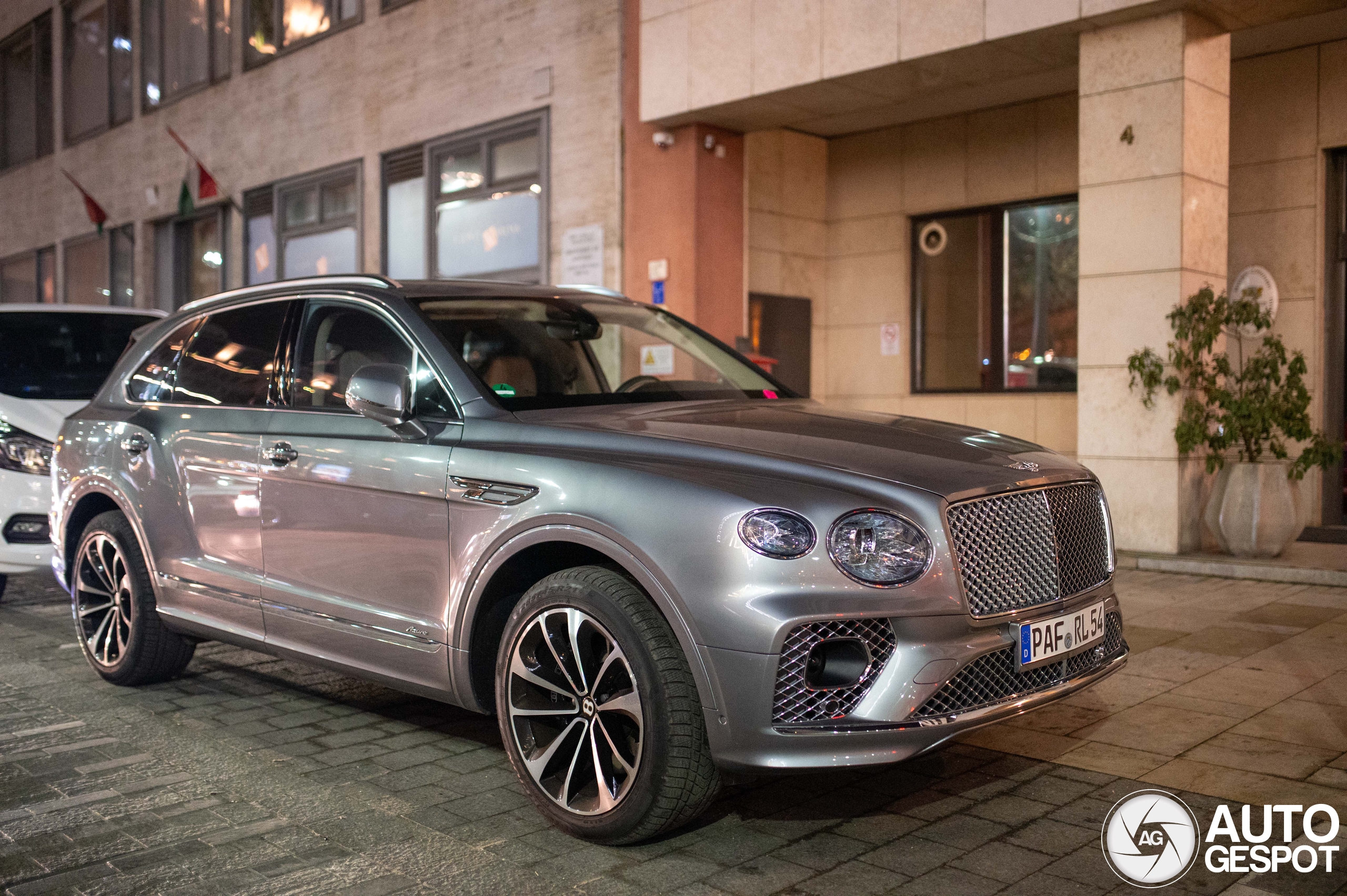 Bentley Bentayga Azure