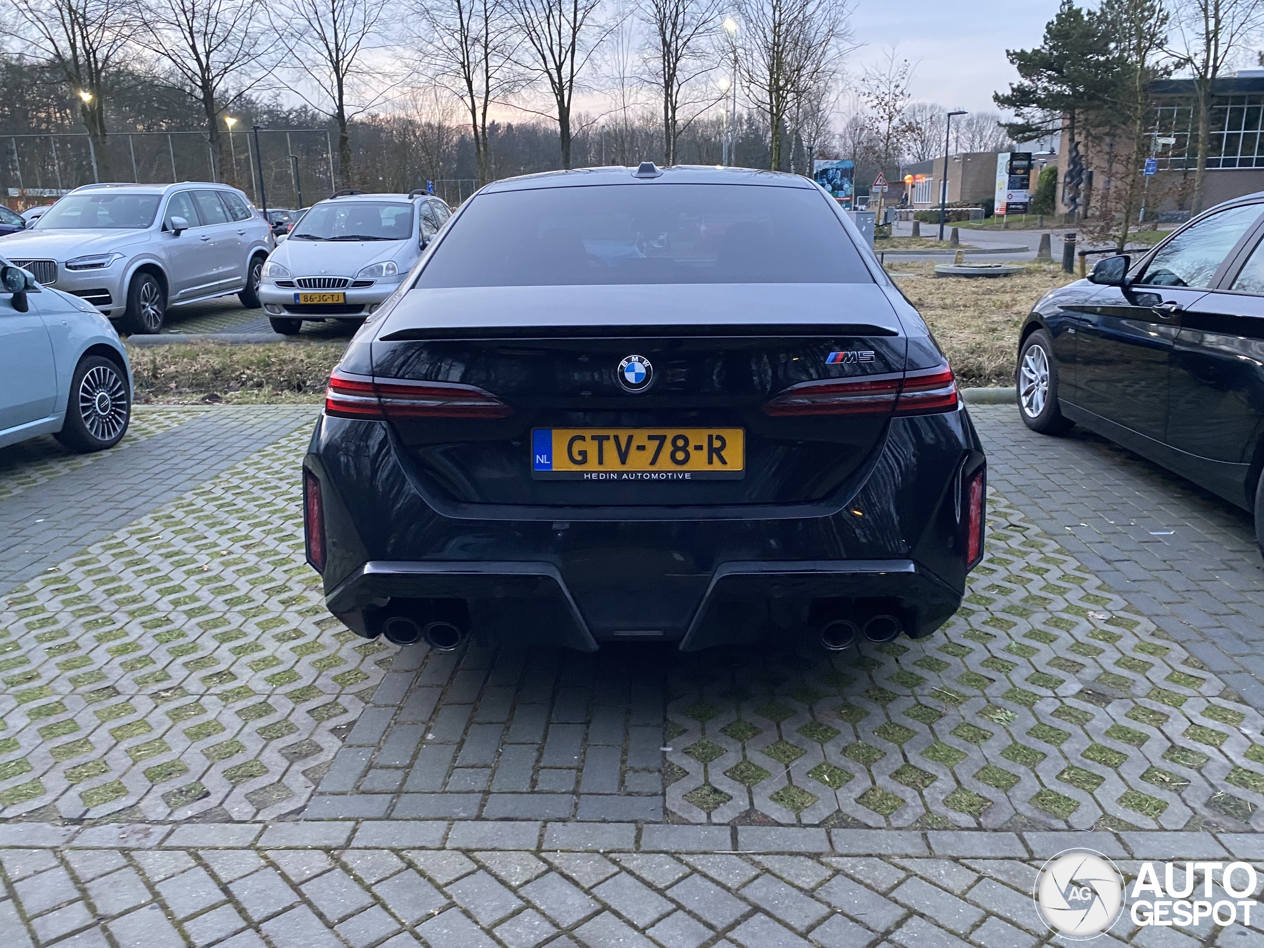 BMW M5 G90