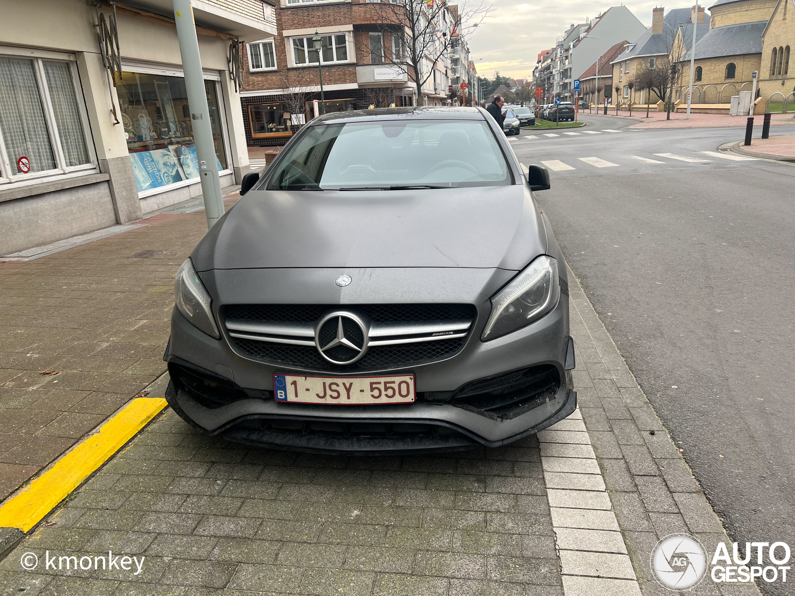 Mercedes-AMG A 45 W176 2015