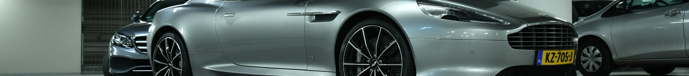 Aston Martin DB9 GT 2016 Bond Edition
