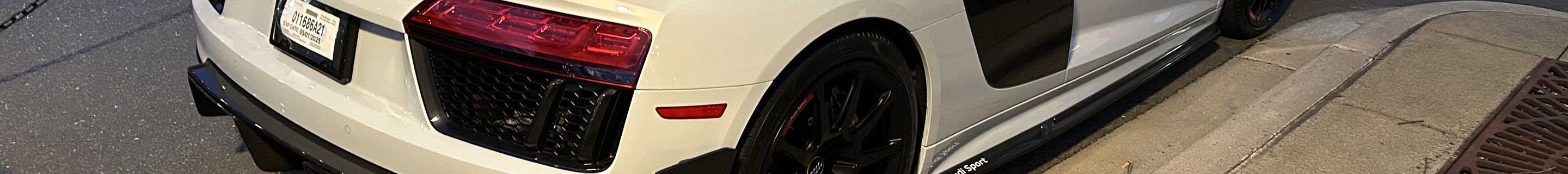 Audi R8 V10 Plus 2015