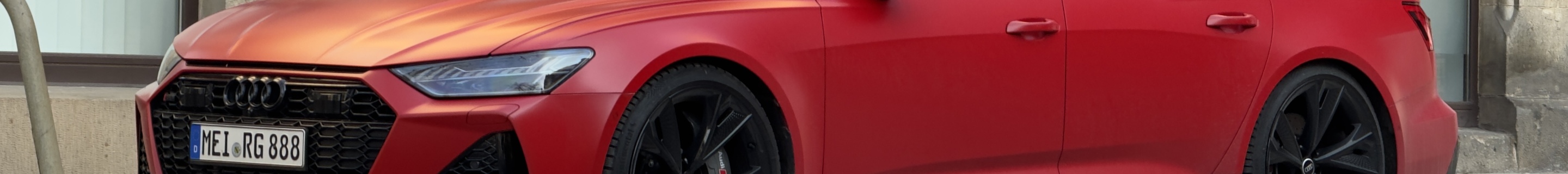 Audi RS6 Avant C8