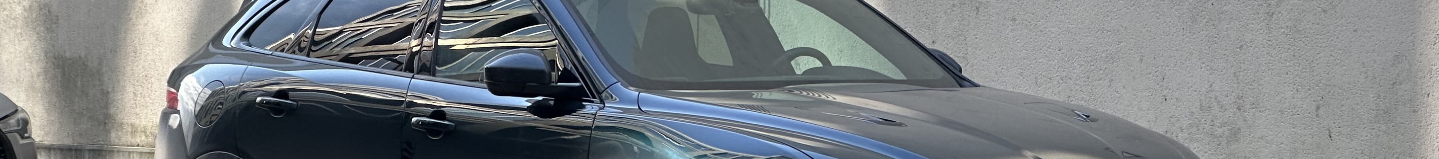 Jaguar F-PACE SVR 2021