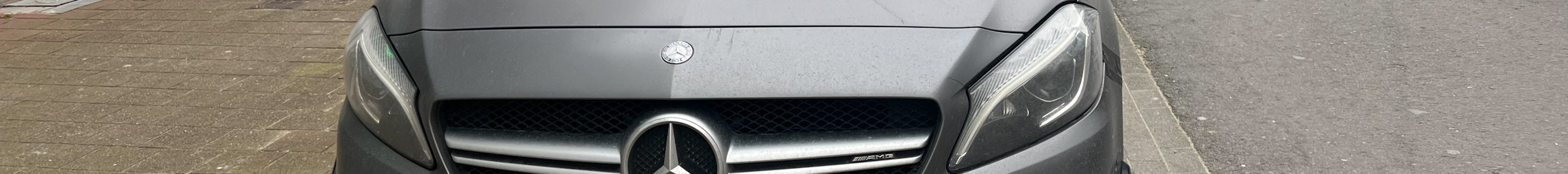 Mercedes-AMG A 45 W176 2015