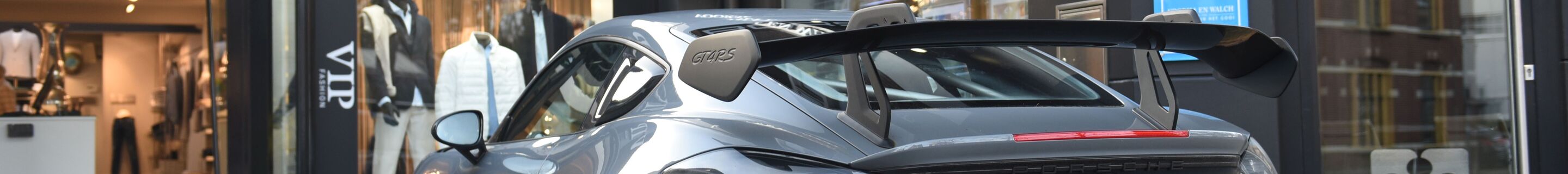 Porsche 718 Cayman GT4 RS Weissach Package