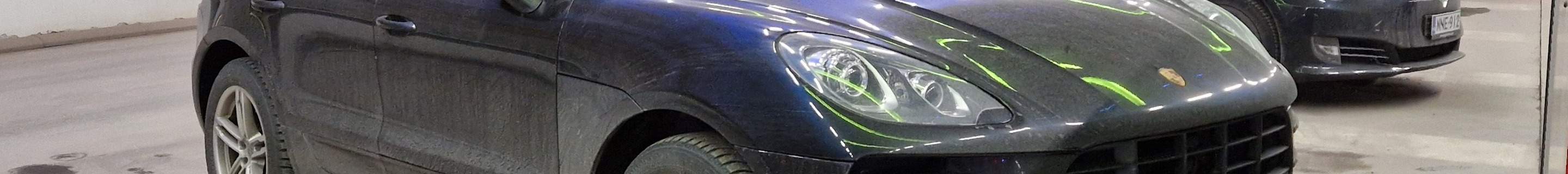 Porsche 95B Macan Turbo