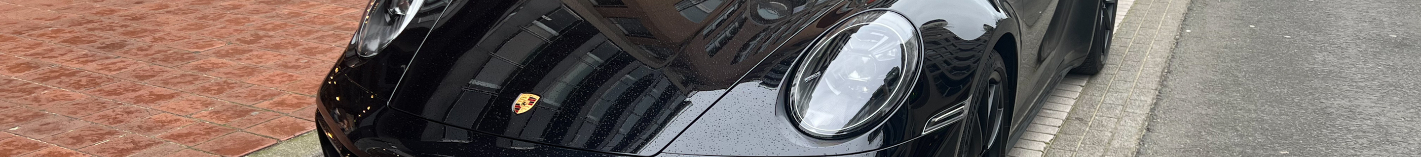 Porsche 992 Carrera 4S