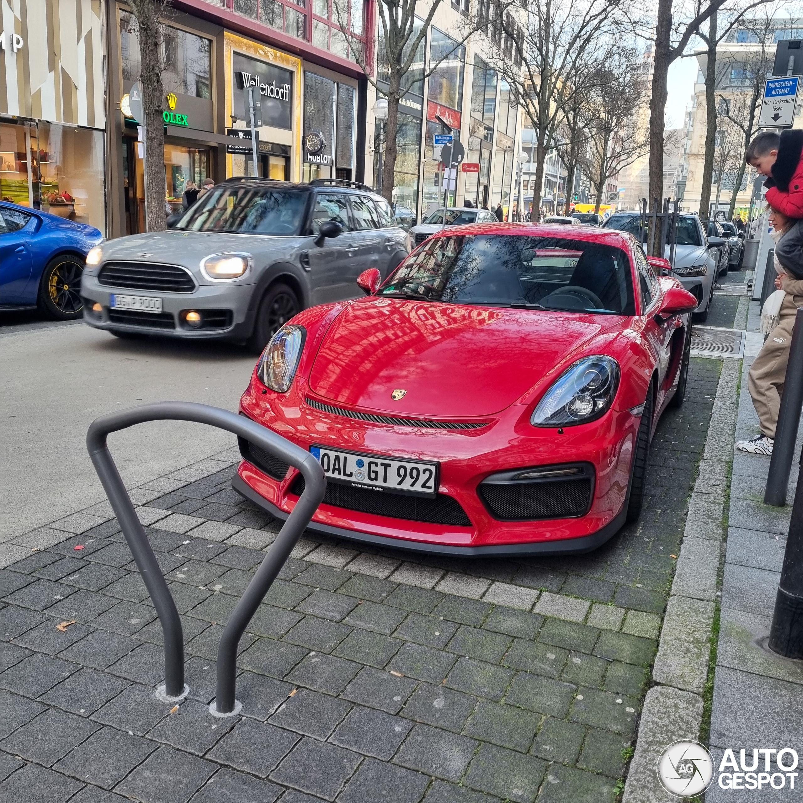 Porsche 718 Cayman GT4