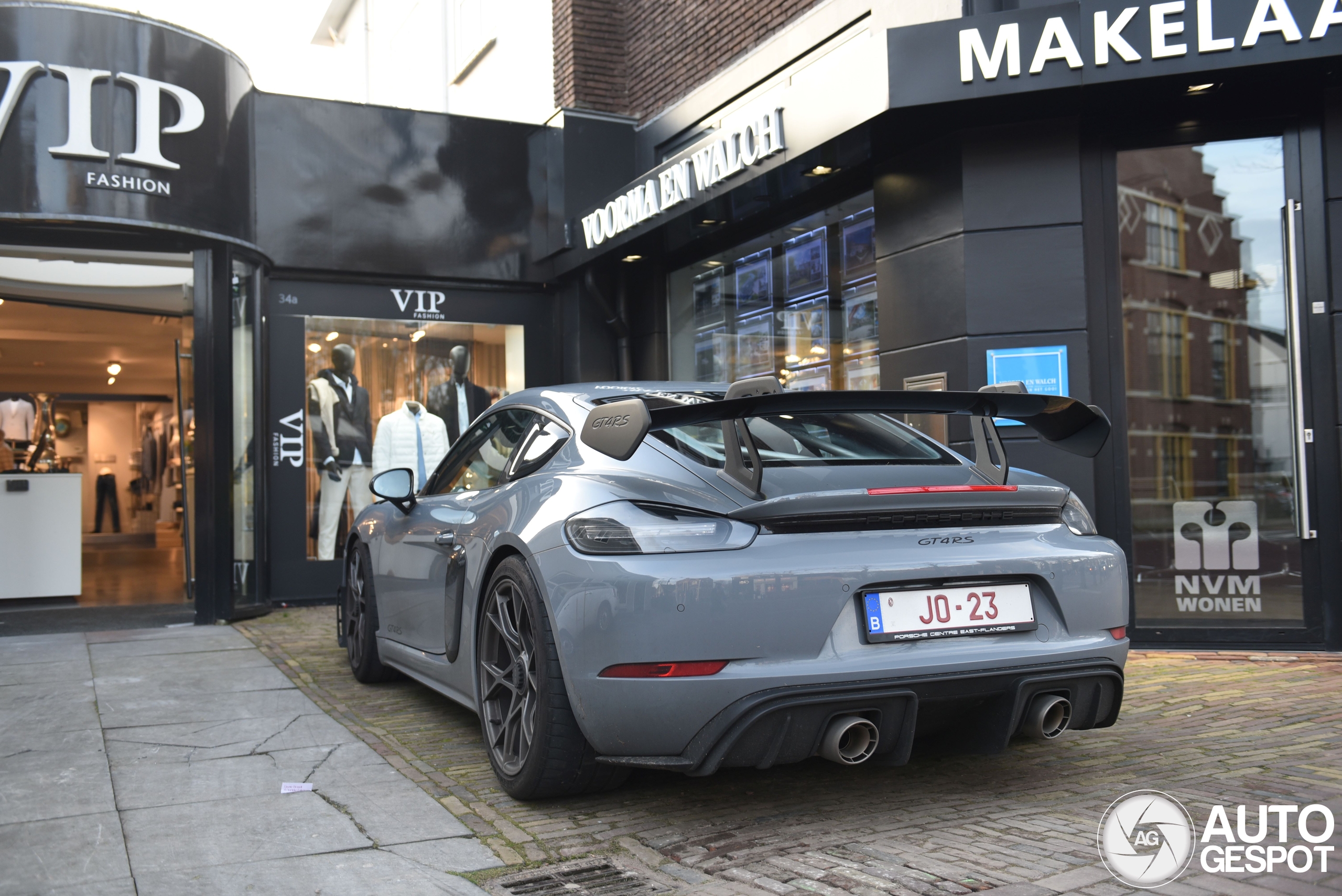 Porsche 718 Cayman GT4 RS Weissach Package