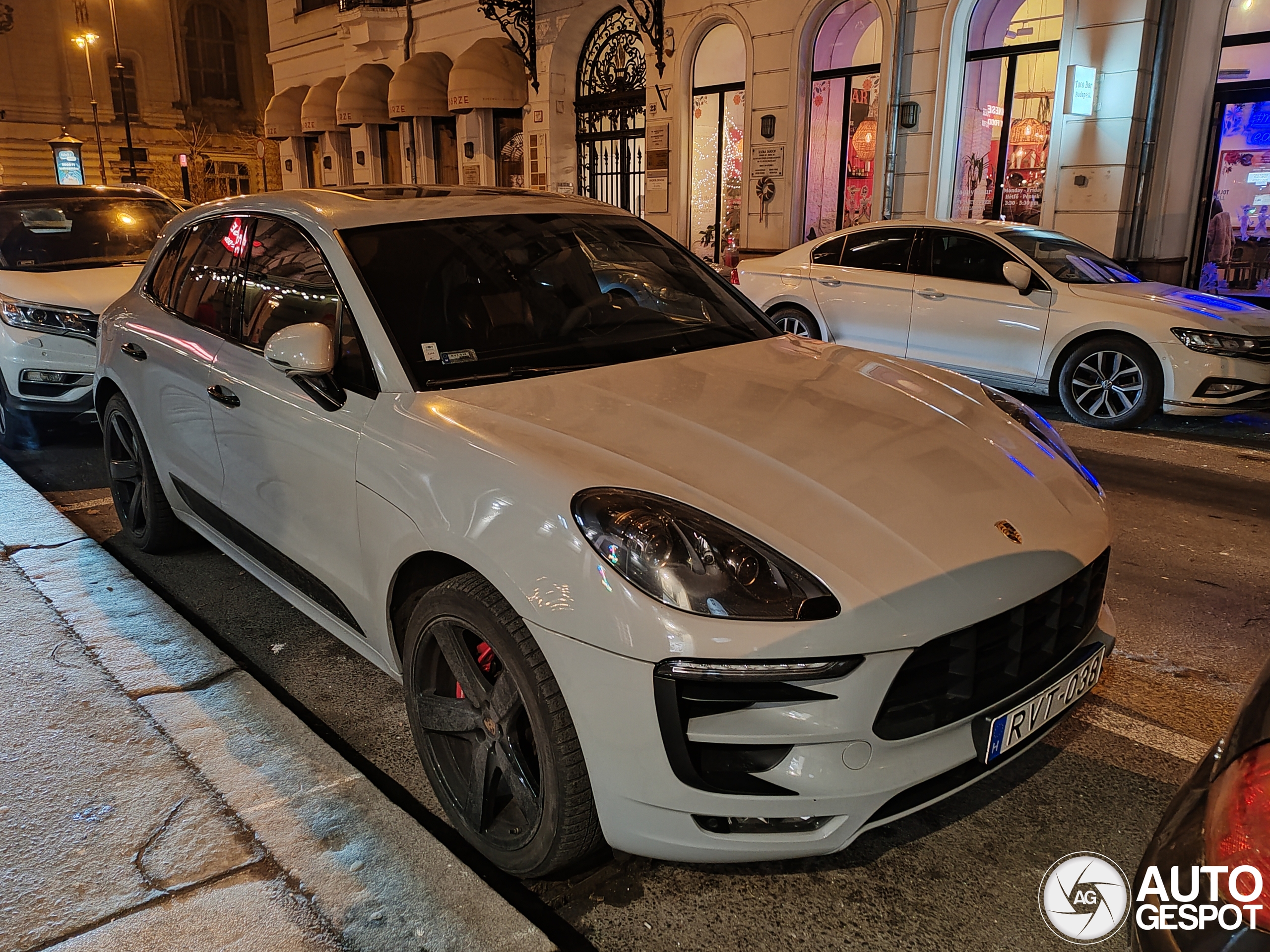 Porsche 95B Macan GTS