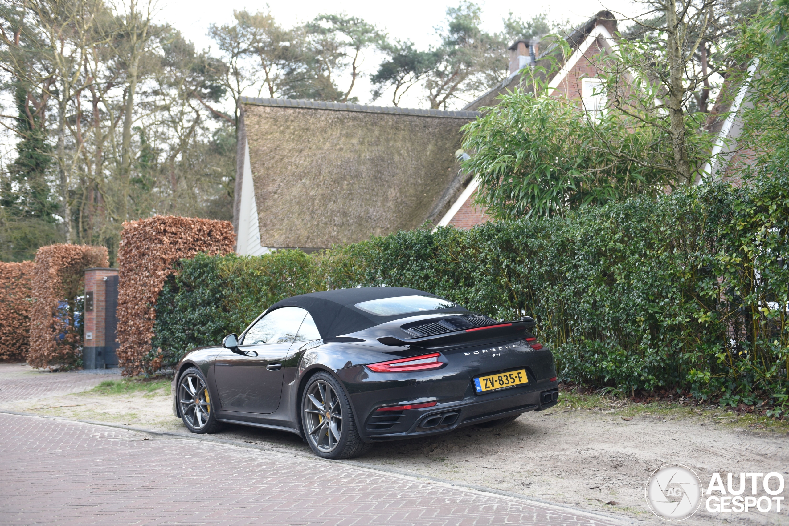 Porsche 991 Turbo S Cabriolet MkII