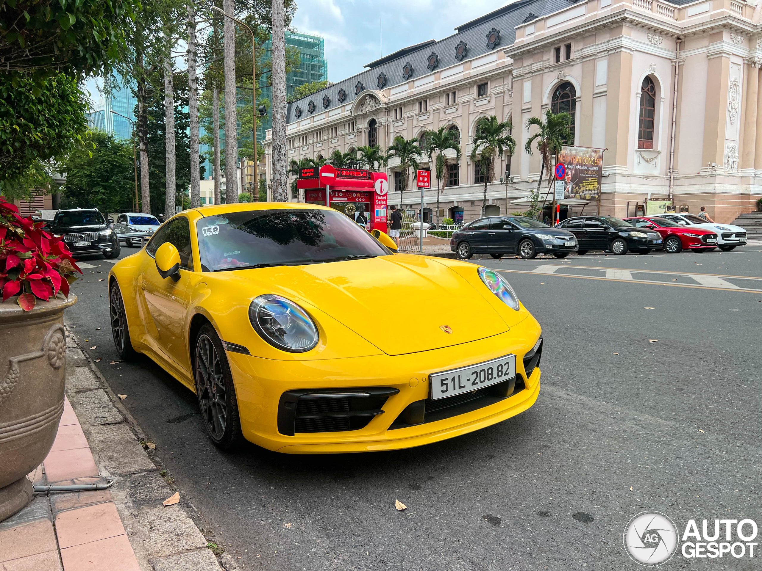 Porsche 992 Carrera S