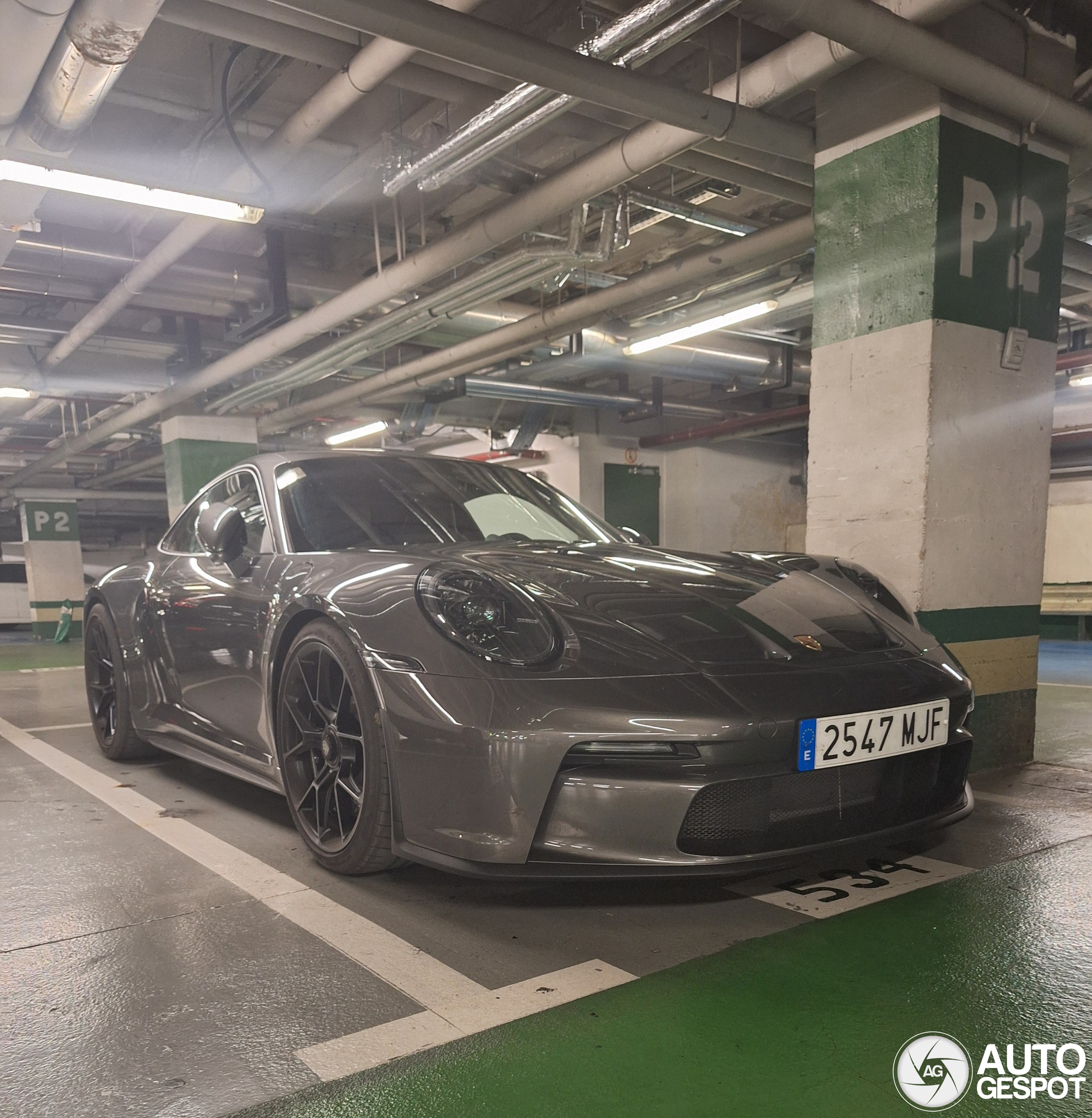 Porsche 992 GT3 Touring