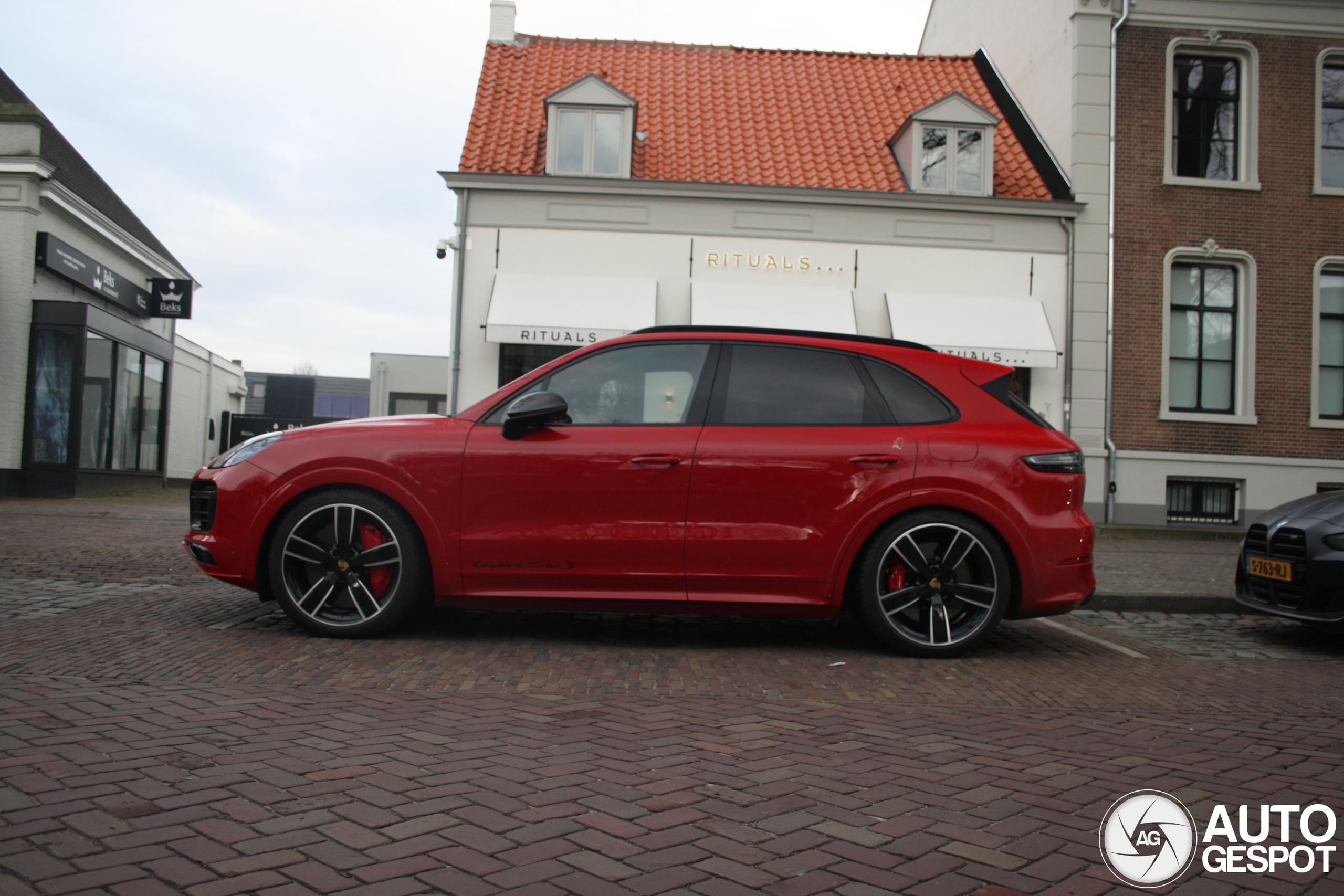 Porsche Cayenne Turbo S E-Hybrid