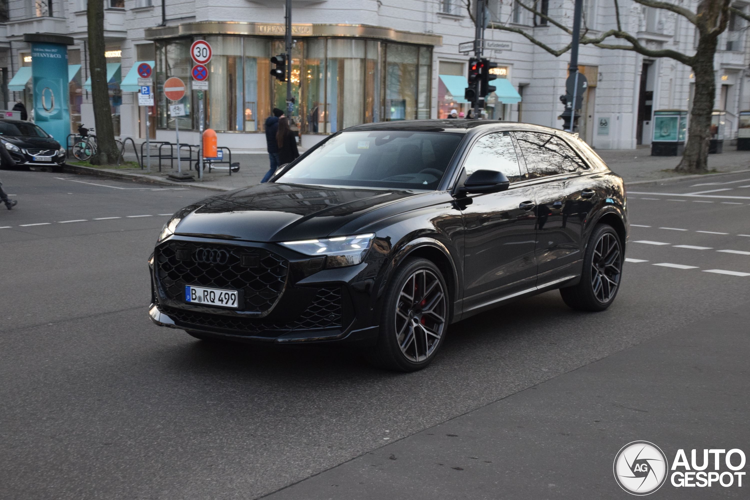 Audi RS Q8 2024